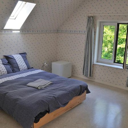 Suite Familiale Avec 2 Chambres Dans Une Villa - Quartier Vert Et Boise - 5 Kms De Namen Buitenkant foto